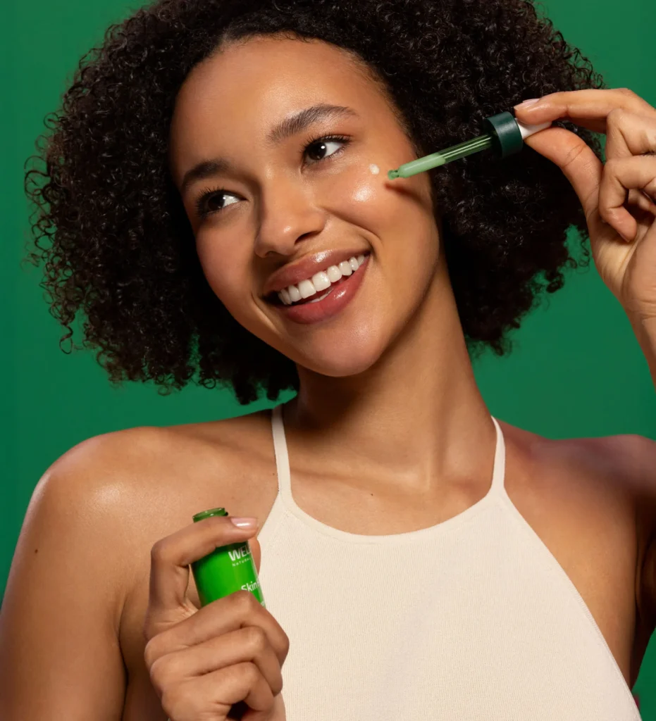 weleda skin food super serum application